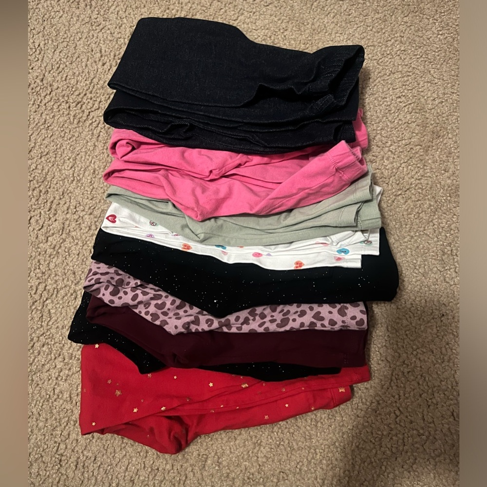 Bundle of Cat and Jack Leggings (11 leggings size 6/7)